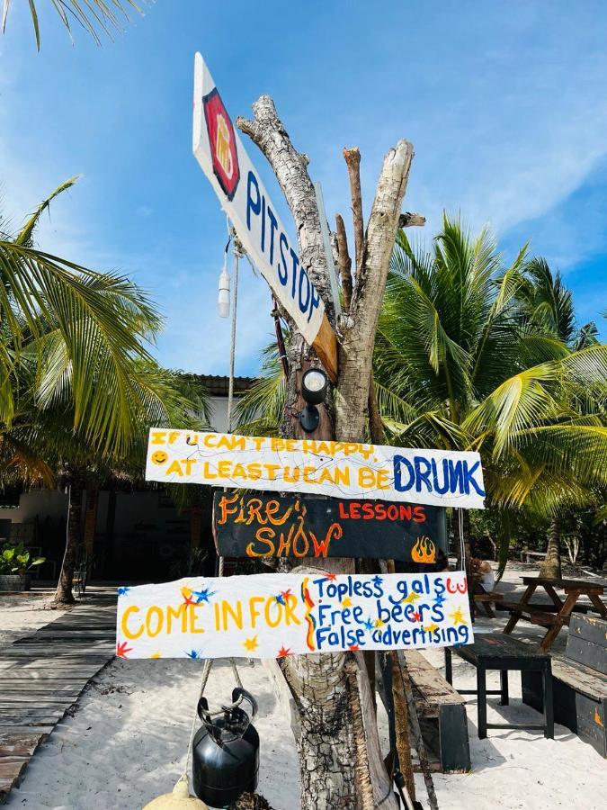Auberge de jeunesse Funky Beach à Sihanoukville Extérieur photo